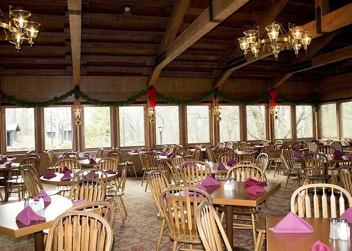 Giant Lodge *